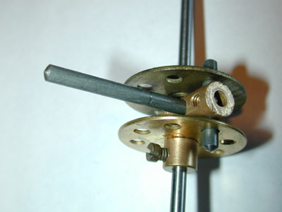 carry actuator arm